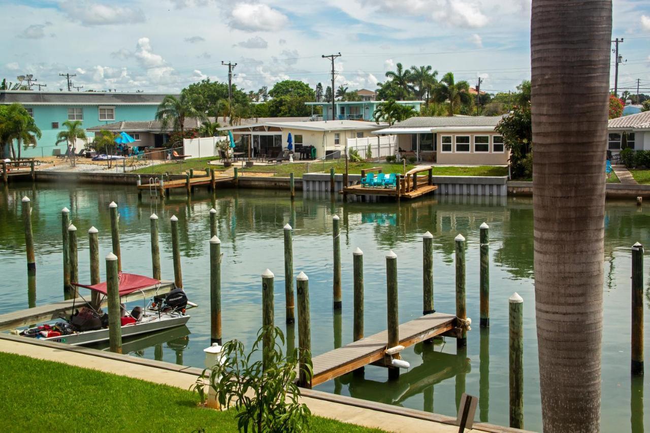 Bayside Inn And Marina Treasure Island Exterior photo