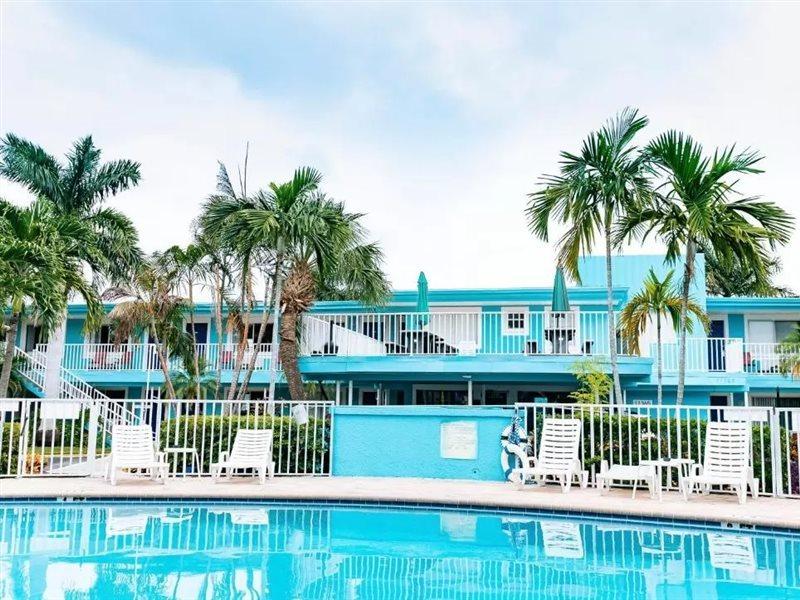 Bayside Inn And Marina Treasure Island Exterior photo